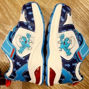 Smurfs Toddler Light Up Shoes 8C NEW
